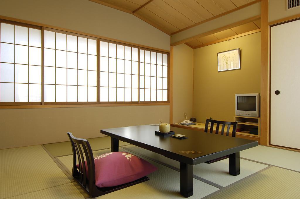 Gion Ryokan Karaku Kyoto Dış mekan fotoğraf